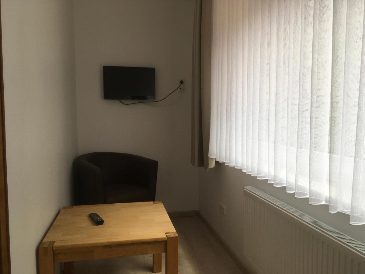 Hotel-Pension Zum Paradies Willingen  Zewnętrze zdjęcie